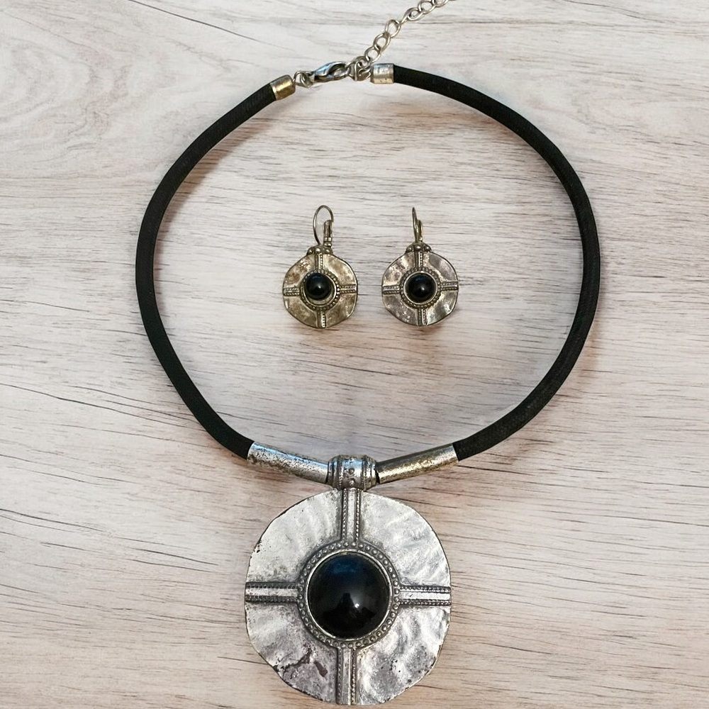 Vintage Black Onyx Silver Necklace w/ Matching Earrings Set